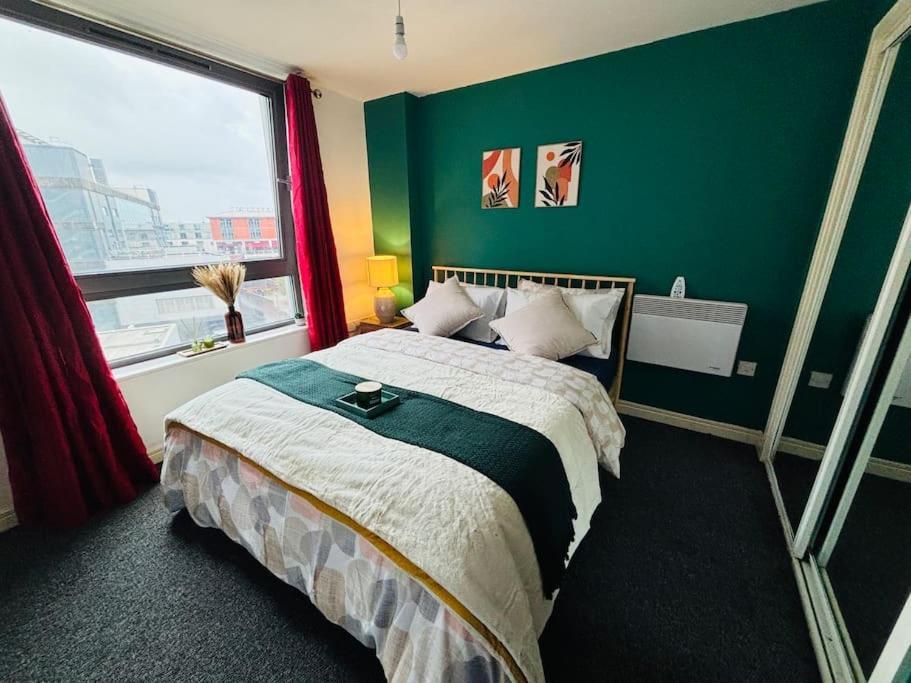 Luxury Apartment In The Heart Of Birmingham City! Exterior foto