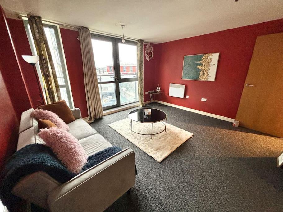 Luxury Apartment In The Heart Of Birmingham City! Exterior foto